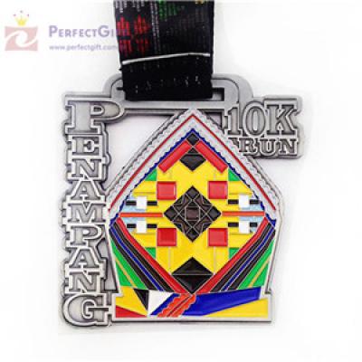 Custom diamond shaped medals